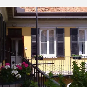 Apartamento Beautiful Bohemian In Center Conditioned Air, Como