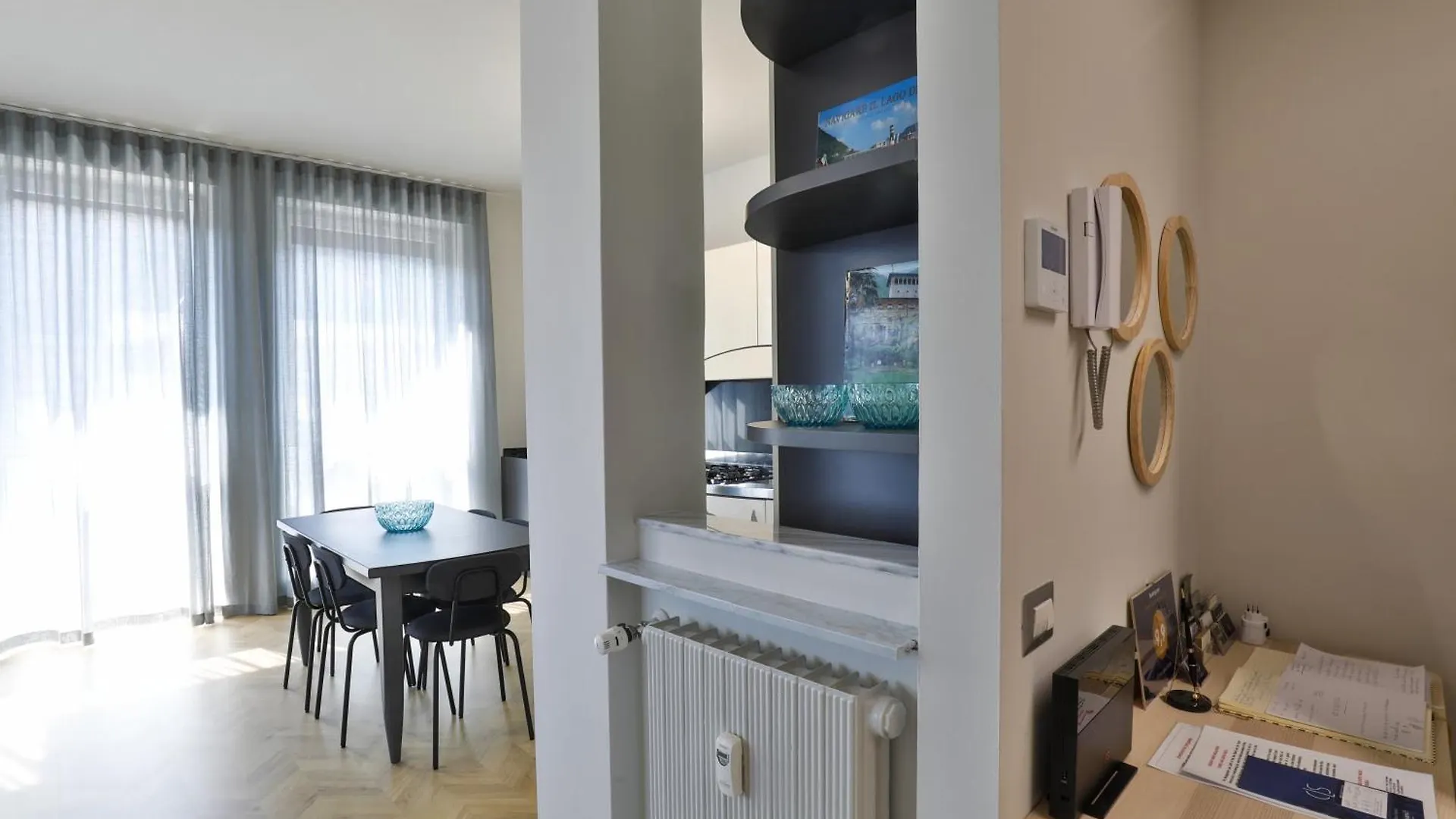 Como Lake Suites